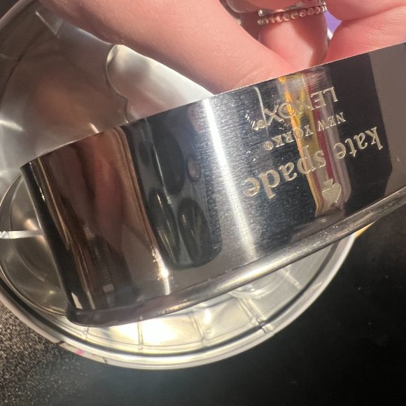 kate spade one smart cookie tin with 3 cookie cutters nwot *PLEASE READ* - Picture 9 of 11